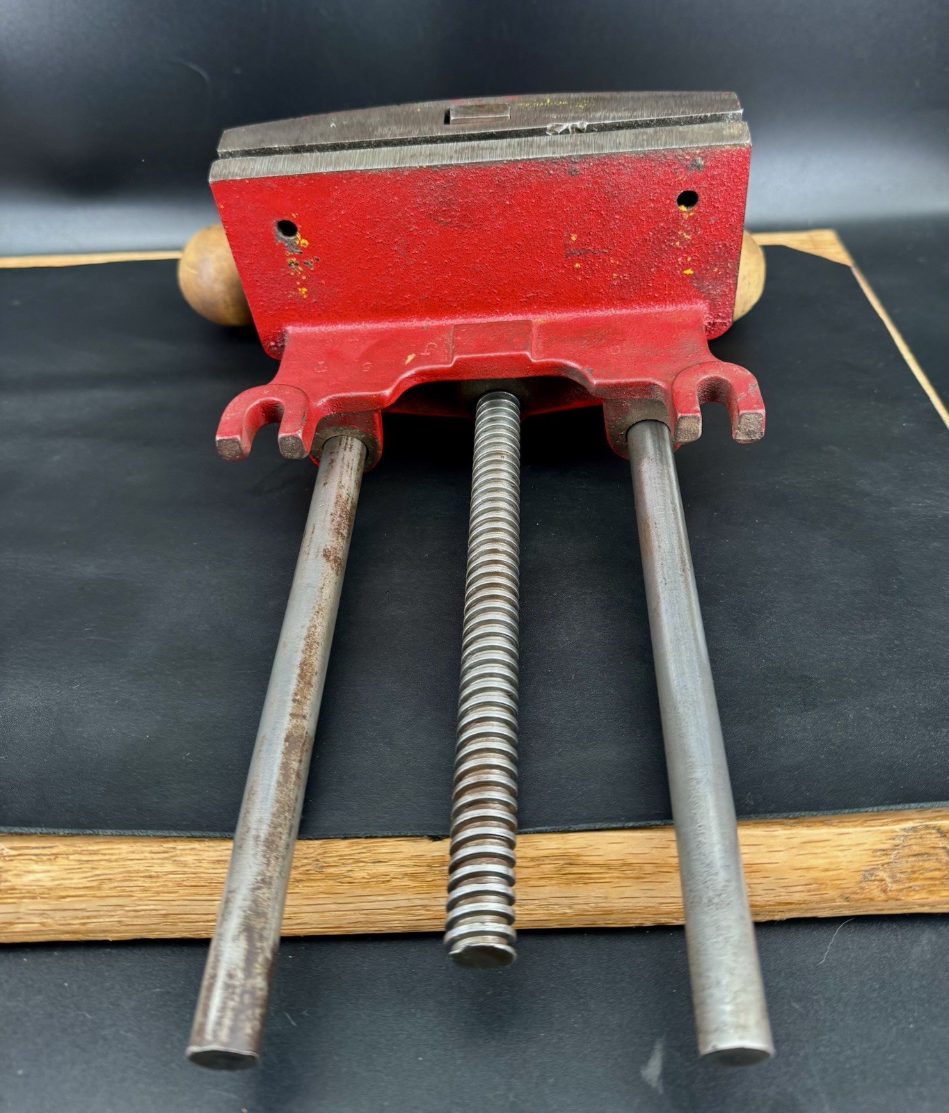 Vintage Wilton Woodworking No.161037 Under Bench Vise, Made In USA, Excellent!