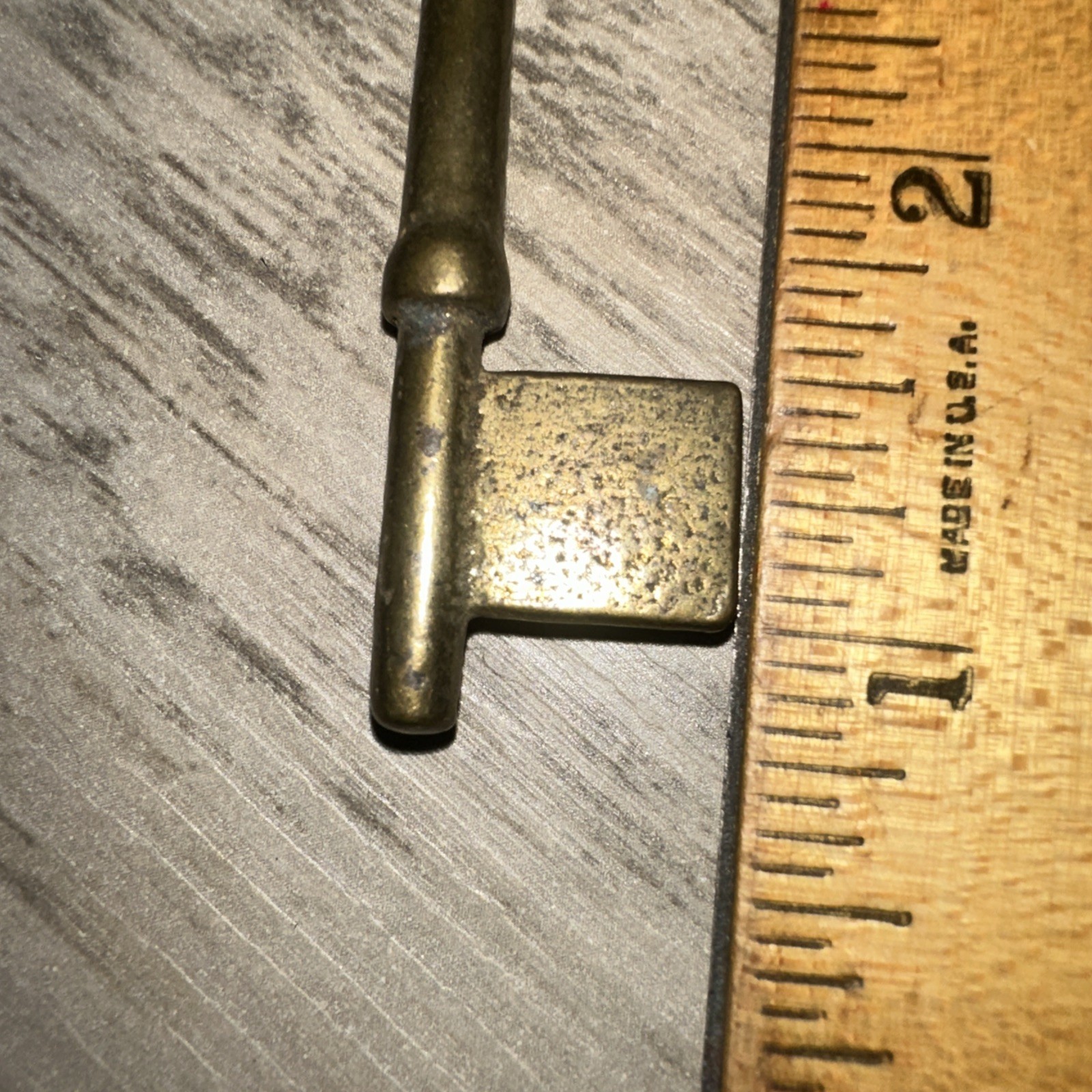 Two Antique Skeleton Key Blanks. Solid Barrel Brass Legit Antique Keys.￼