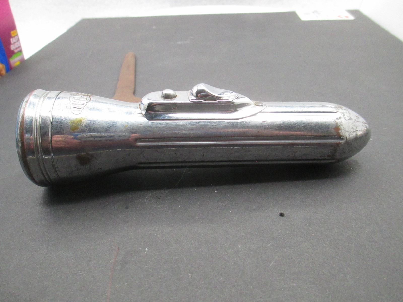 VTG Deco Chrome Plated Ray-O-Vac Flashlight Bullet Torpedo MCM Atomic Age B65