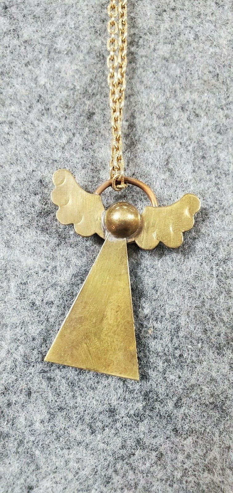 Vintage brass angel pennant made in Mexico (FC15-2-G500)