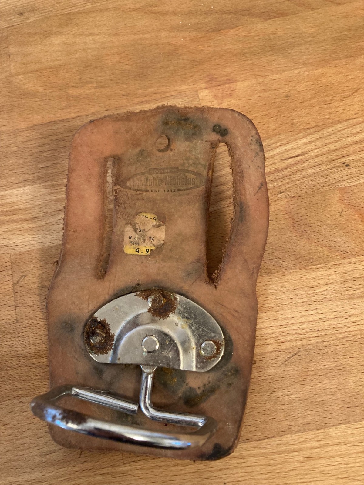 Vintage Nicholas No. 739 Top Grain Leather Belt Hammer Holder – needs TLC
