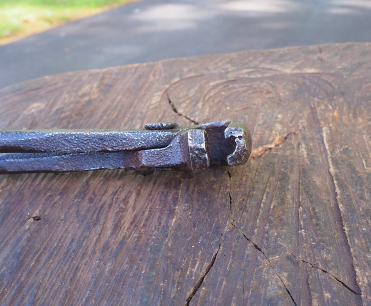 SWEET 19″ PICKUP “90 DEGREE” FORGING BLADESMITH KNIFE TONGS BLACKSMITH ANVIL