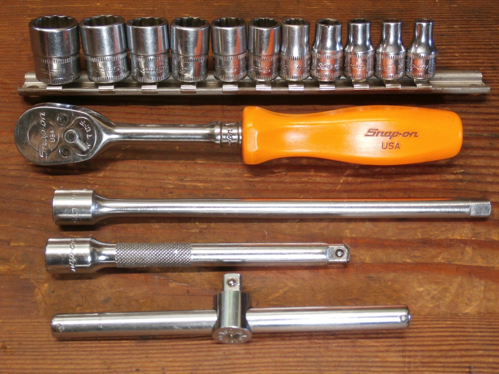 Snap-on 15 Pc. 1/4″ METRIC 12 Pt. TMMD Socket Set TML836 Ratchet