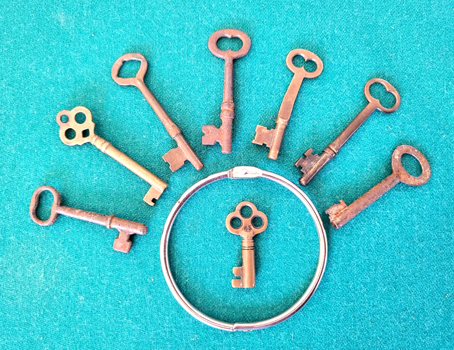 Vintage Lot Of 9-Skeleton Keys (8) Two Are Numbered, & A Silver Tone Key Ring