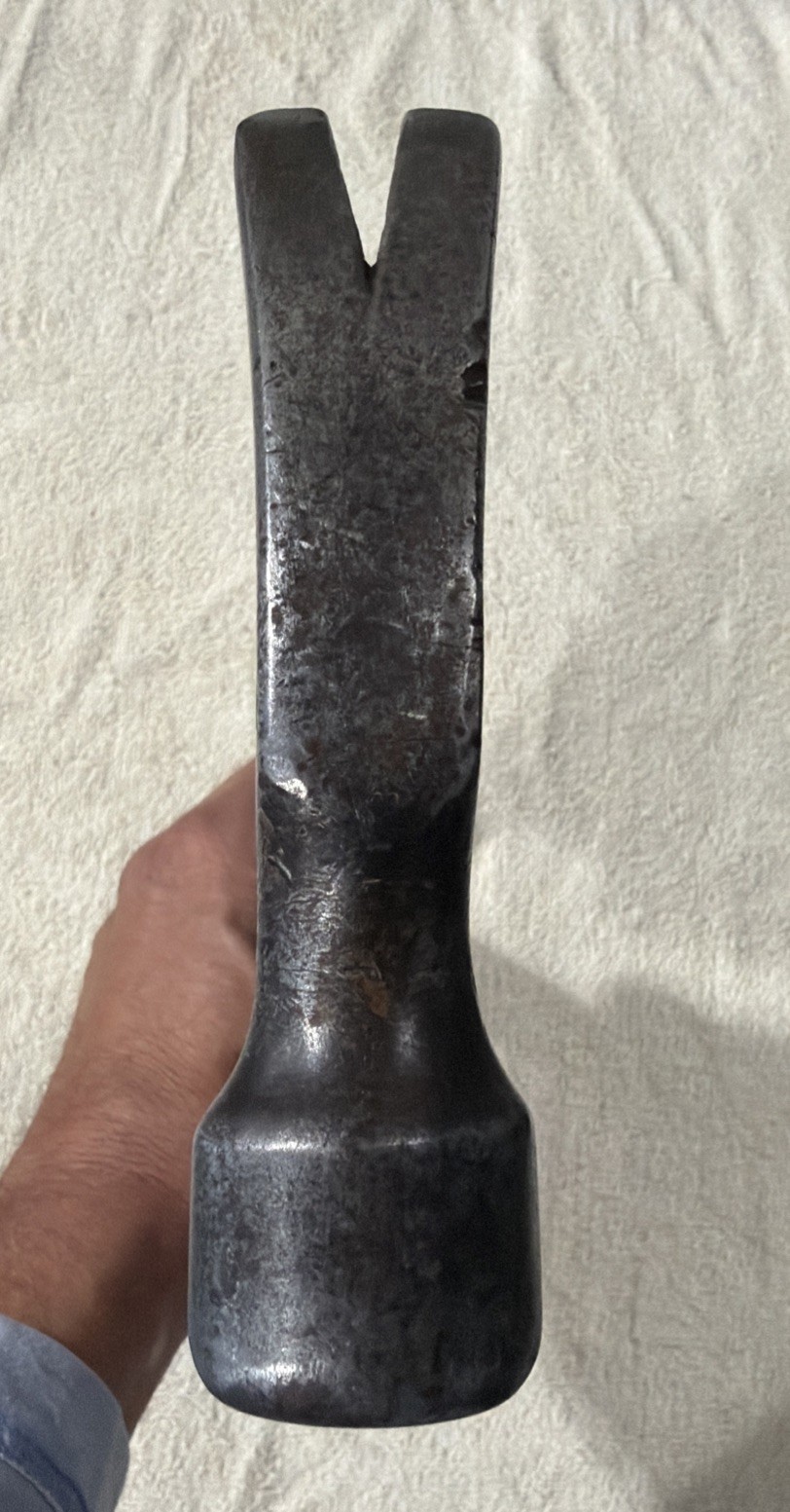 Vintage Estwing Claw Hammer 28 oz. Blue Grip Handle USA 16 In. Long