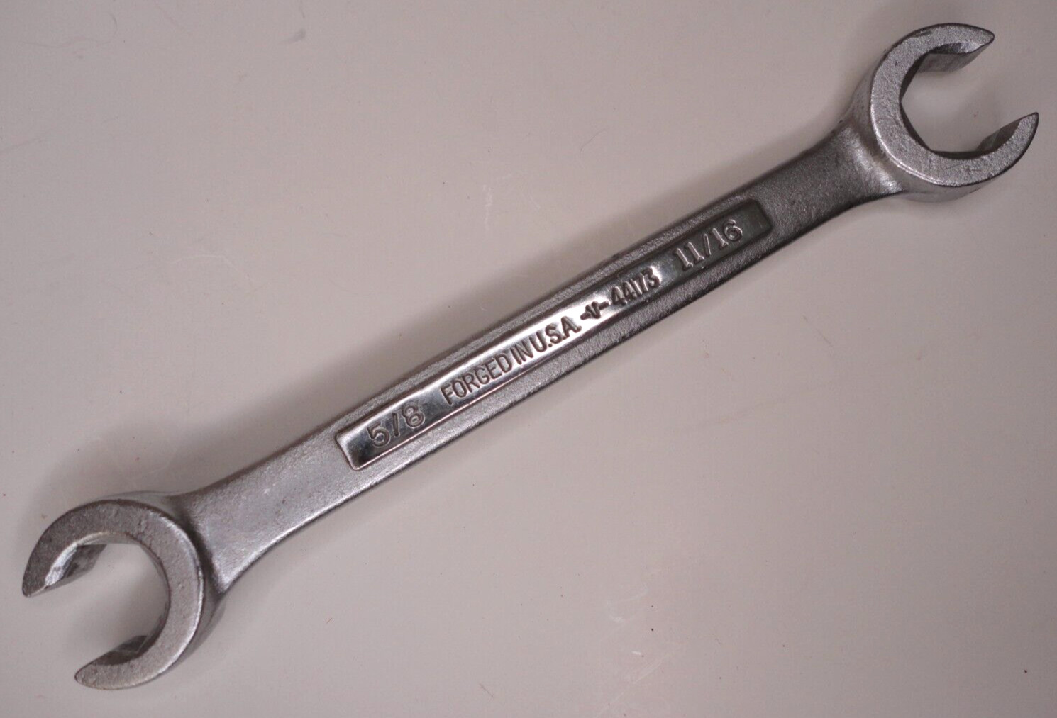 Craftsman USA 5/8 x 11/16 SAE Line Flair Wrench B 44173 -V- P11A