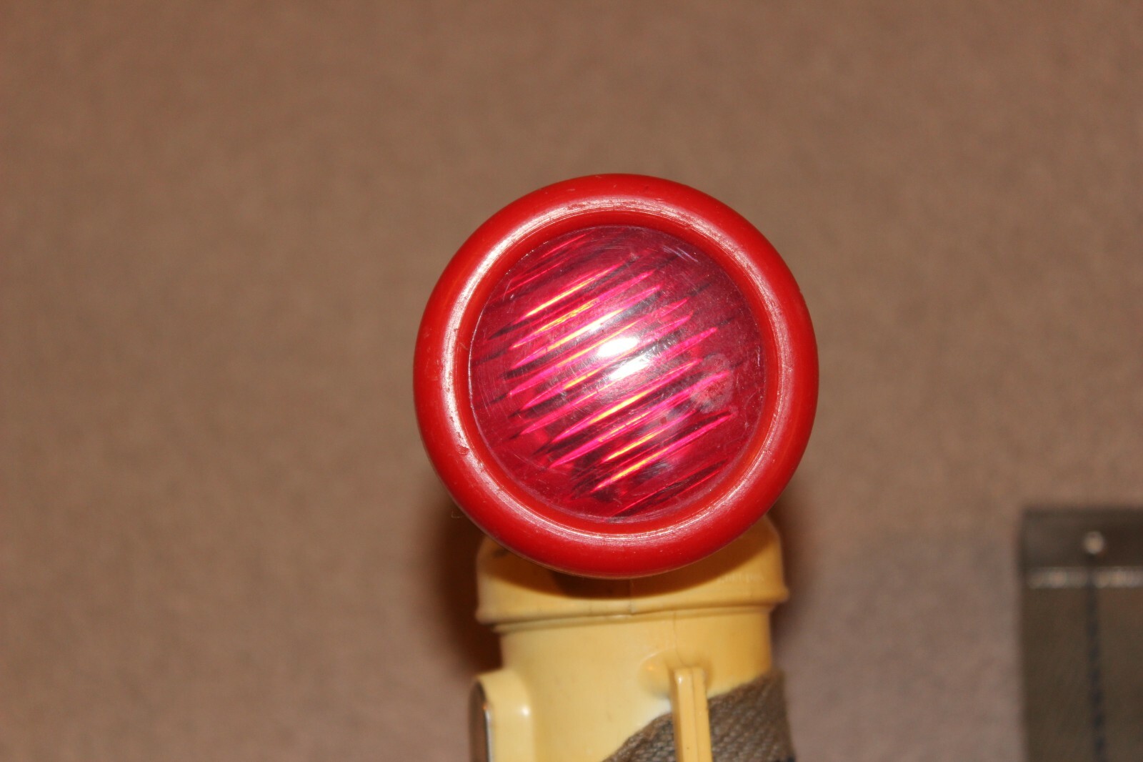 Vintage Made in Hong Kong Flashlight w/3 Lights WORKS !!!!!!