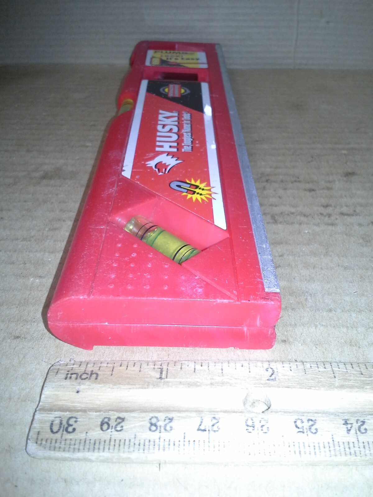Husky Plumb Site 10″ Red Magnetic Torpedo Level , VGC
