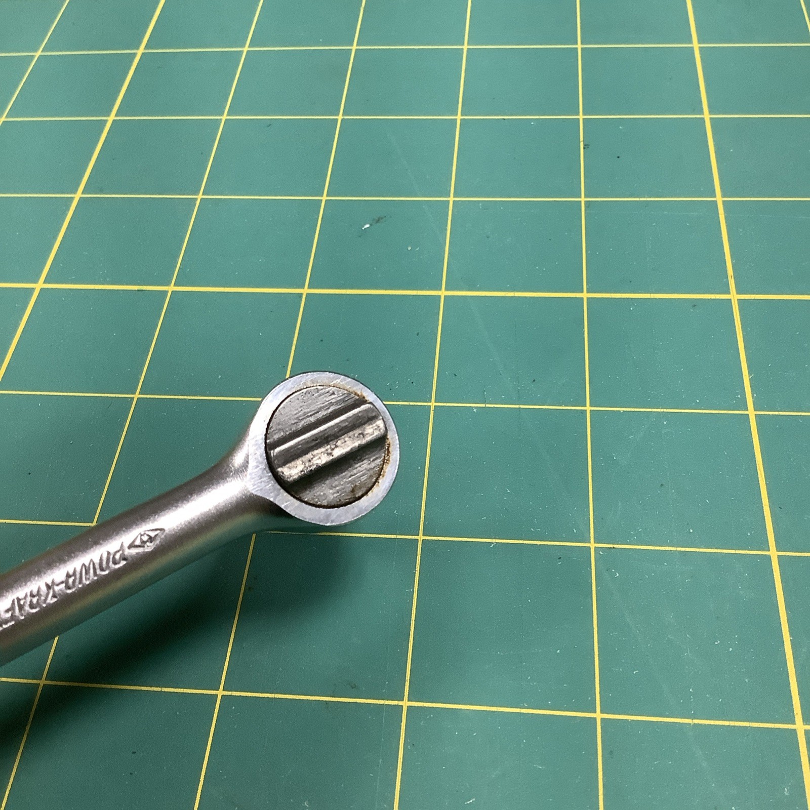 Vintage Powr Kraft 1/4″ inch Drive Ratchet Knurled Handle 4.5″ 84W4758-66