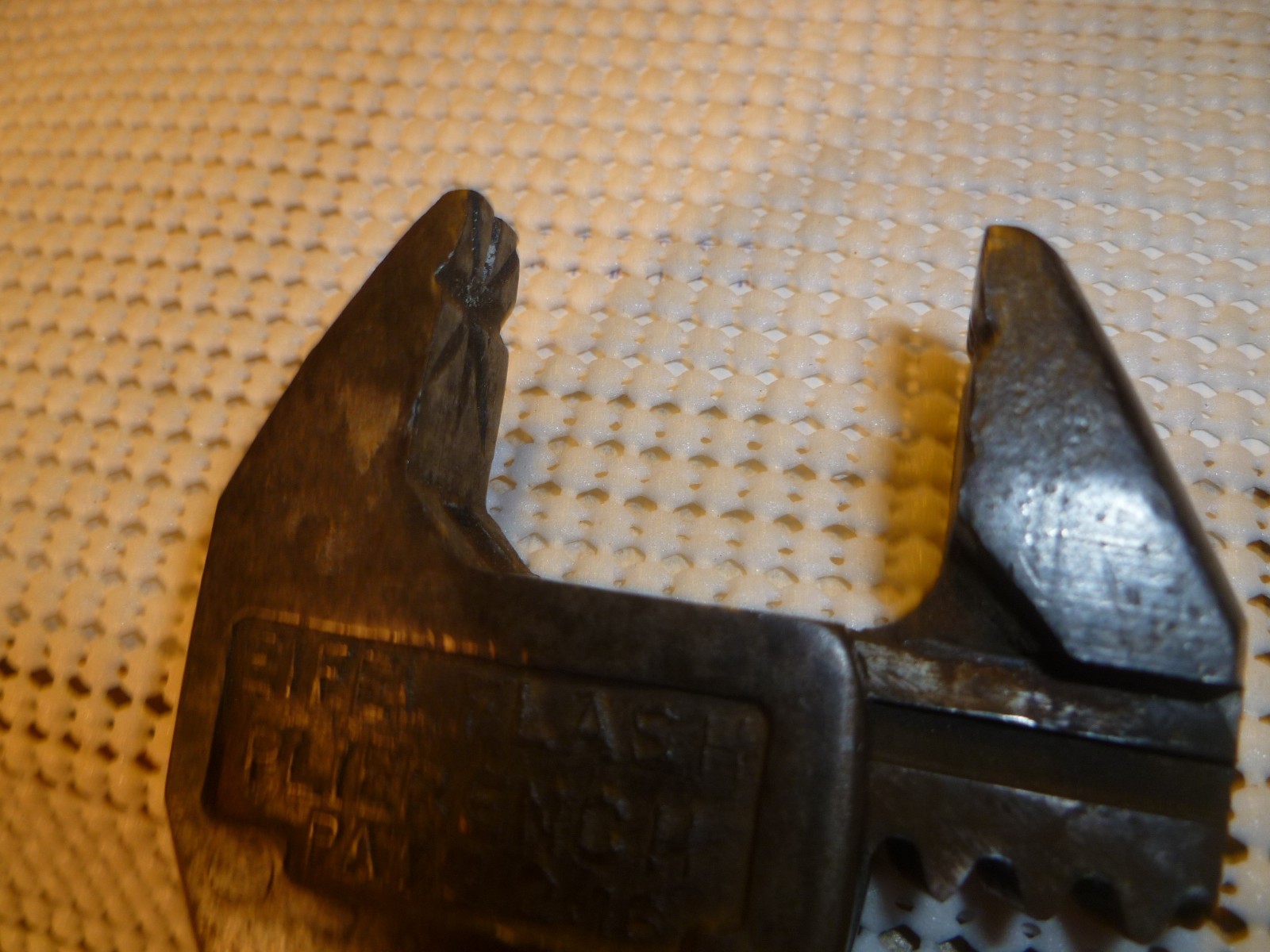 ANTIQUE EIFEL FLASHGEAR PLIERWRENCH TO USE OR DISPLAY. USA MADE