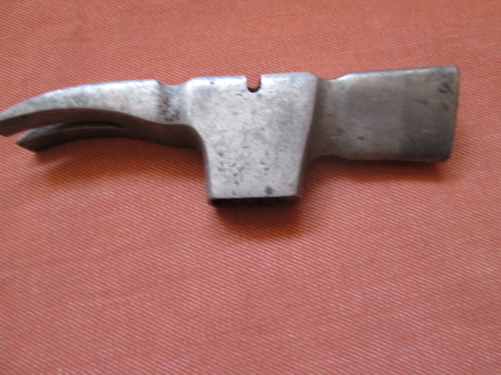 “Ted Hammer” framing claw hammer triangle head waffle face 6-1/8” long