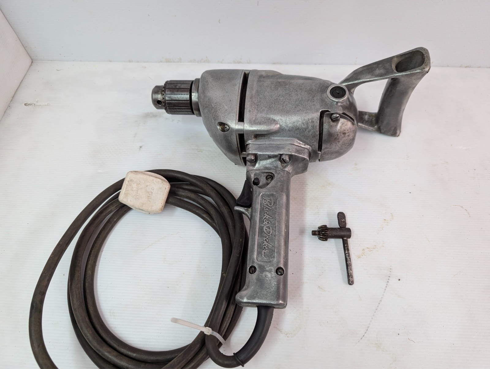 Vintage Black and Decker SD 0030 3/8″ 10mm Super Duty Drill 240v 375w