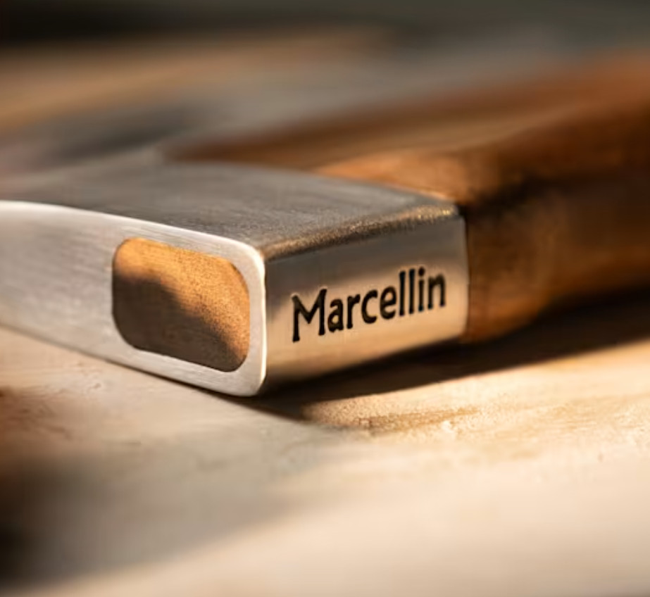 Marcellin Pizza Axe – A serious slice cutter