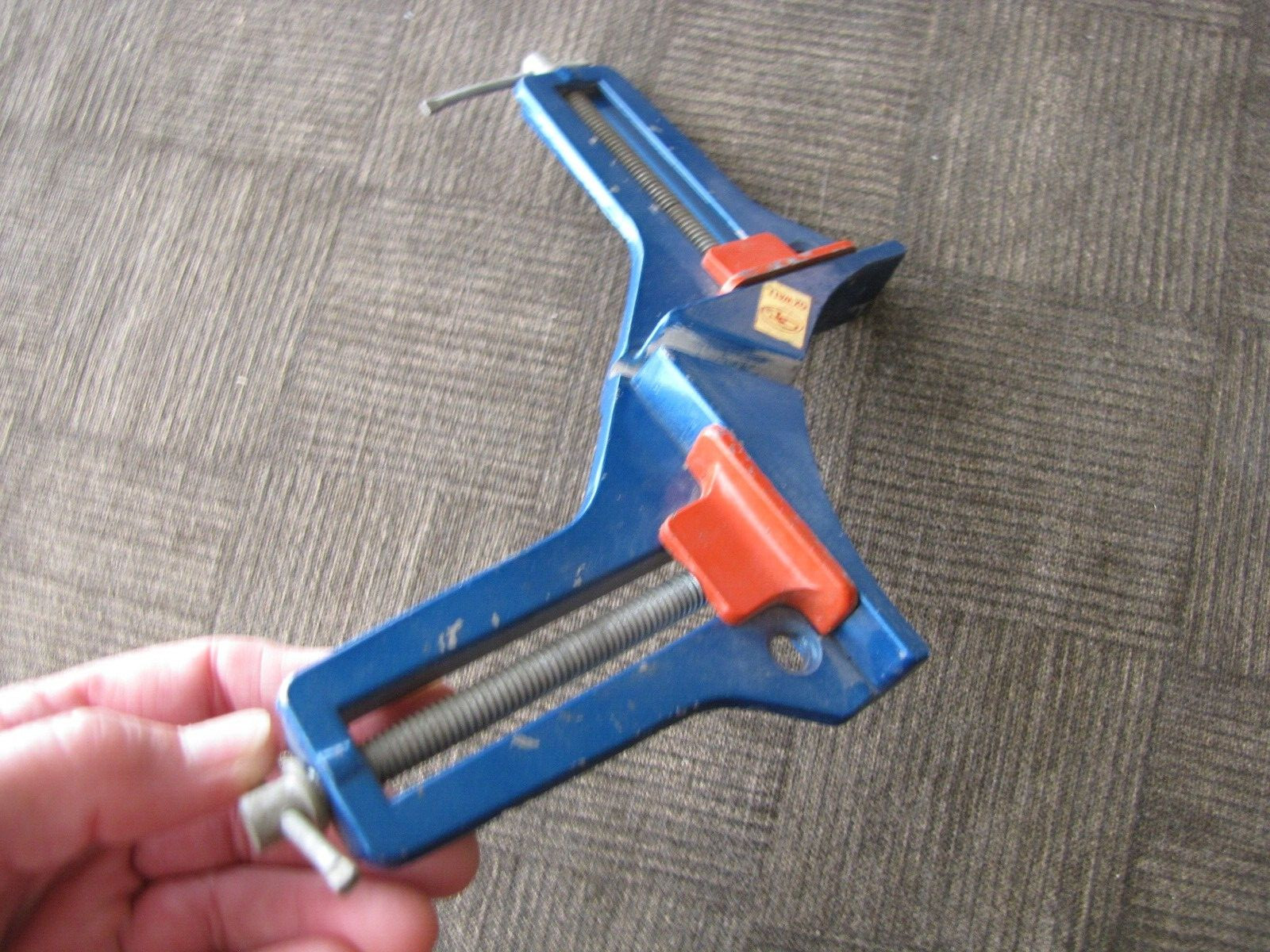 STANLEY No 404 3″ CORNER CLAMP USA plus OXWALL 3″ CORNER CLAMP Japan -Lot of 2