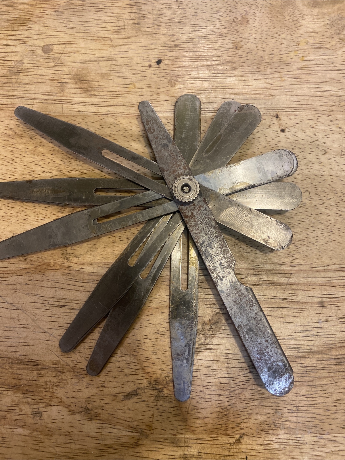 Vintage Kastar Akuret Feeler Gauge Tool