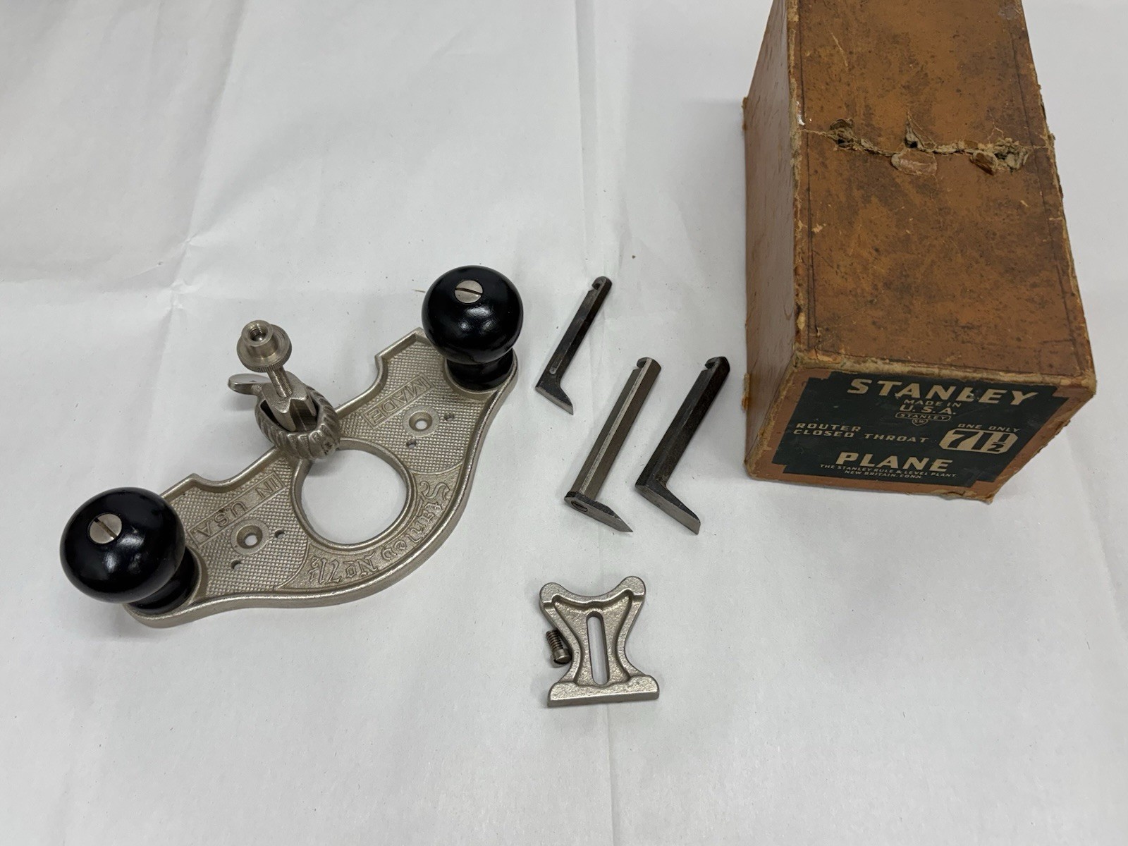 Stanley 71 1/2 Router Plane – Sweetheart Era – Mint in Box – All Three Cutters