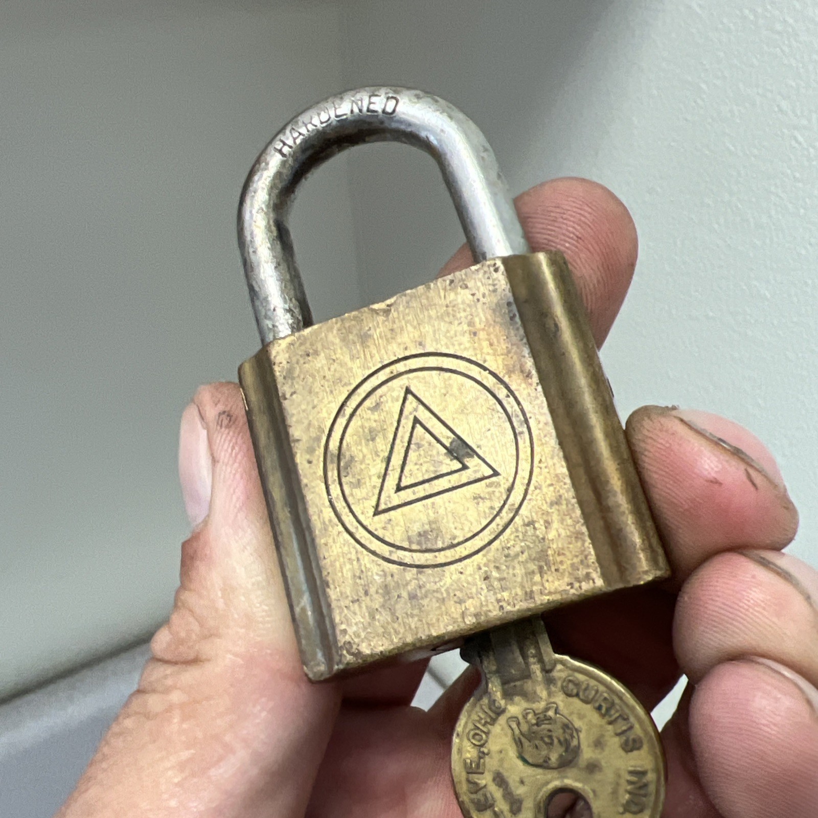 Lot Of 4 Vintage Padlocks – Master Lock No. 3, Marlin, And Brass Hong Kong