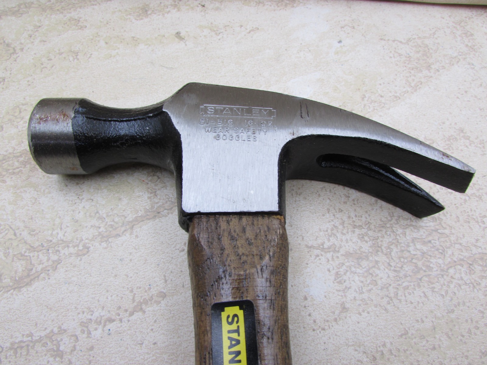 Vintage Stanley Workmaster 51-516 Claw Hammer 16 ounce Smooth Head USA Made