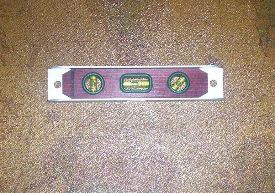 VINTAGE – WOODEN Aluminium Frame 9 inch Torpedo Level Aluminum Frame