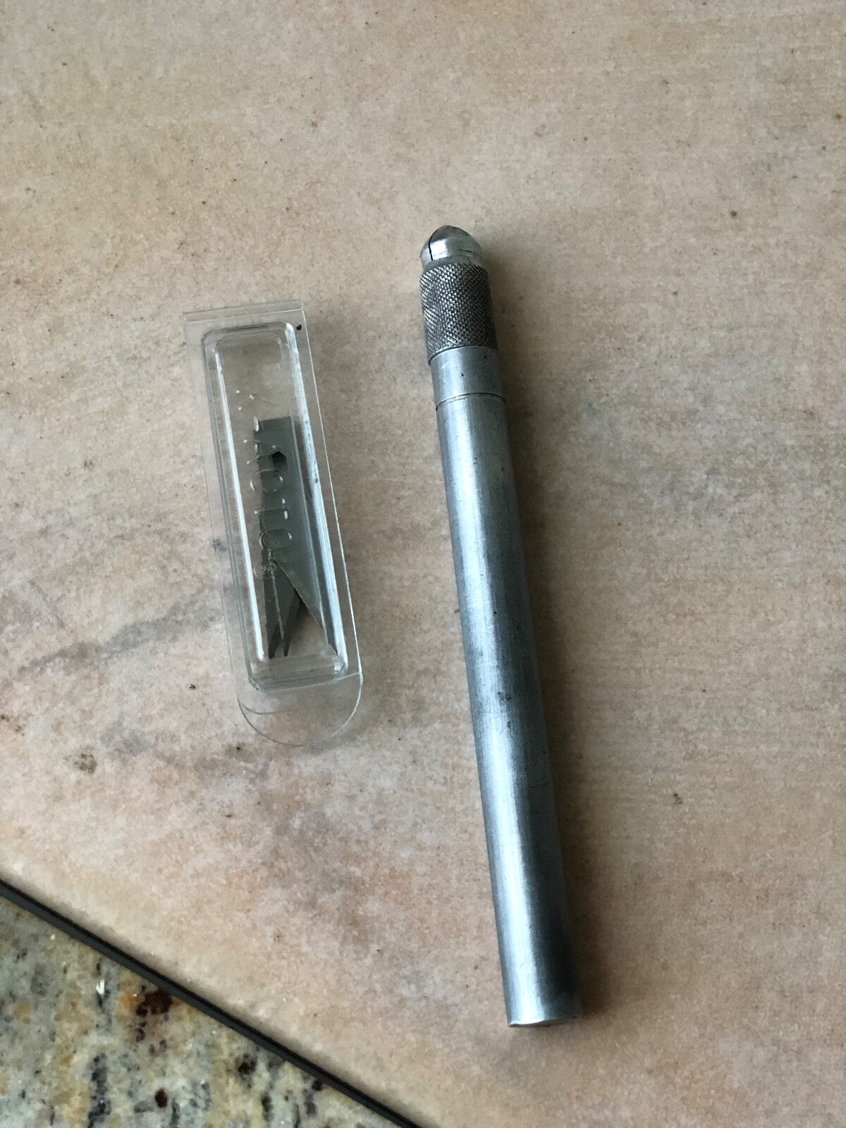 Vintage X-ACTO Aluminum Knife and 4 new blades – VTG Tool for craft/art supplies