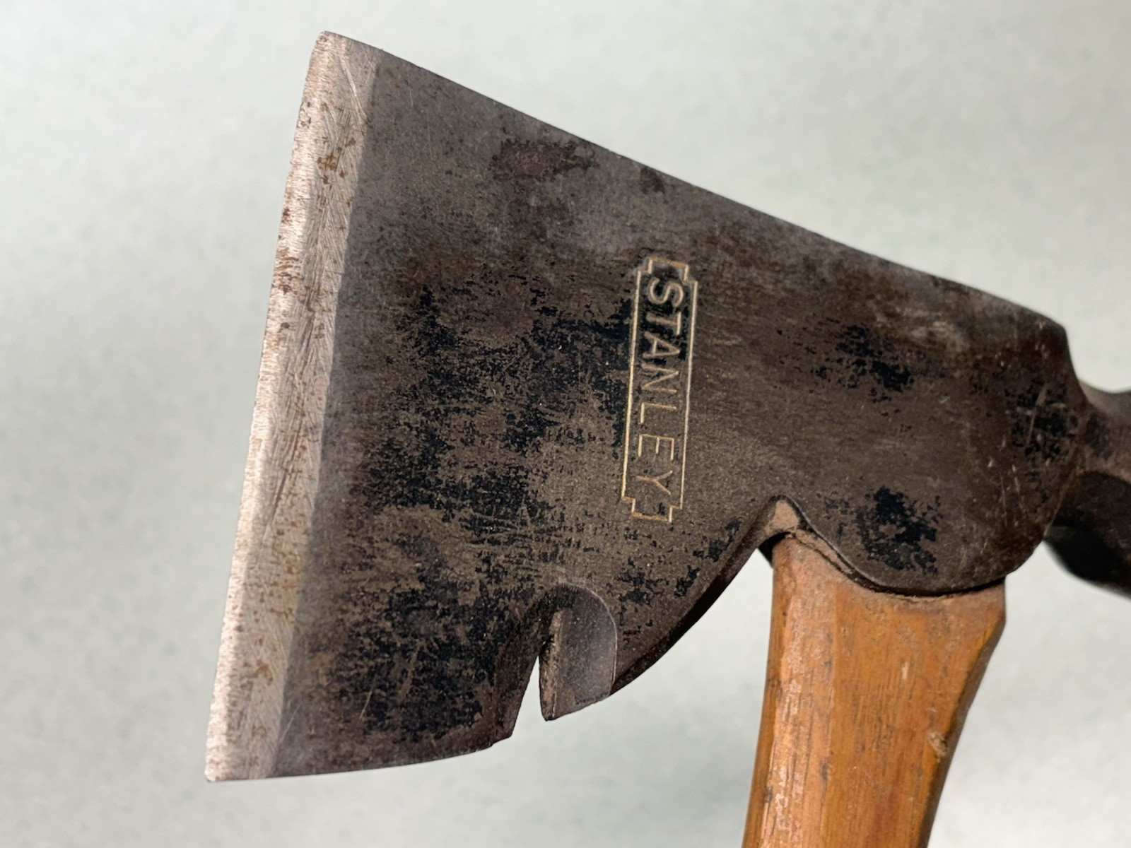 Vintage 1930’s Stanley No. 1 1/2 “100 Plus” Half Hatchet Axe Hammer labels RARE