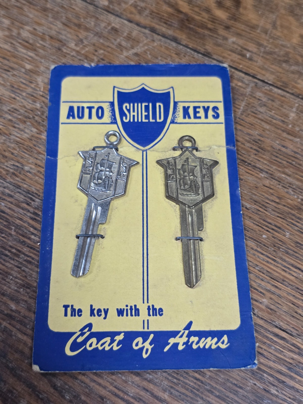 👀 Vintage AUTO SHIELD Key Blanks – PLYMOUTH 1946 – 1953 Y127 Y128 * RARE!!