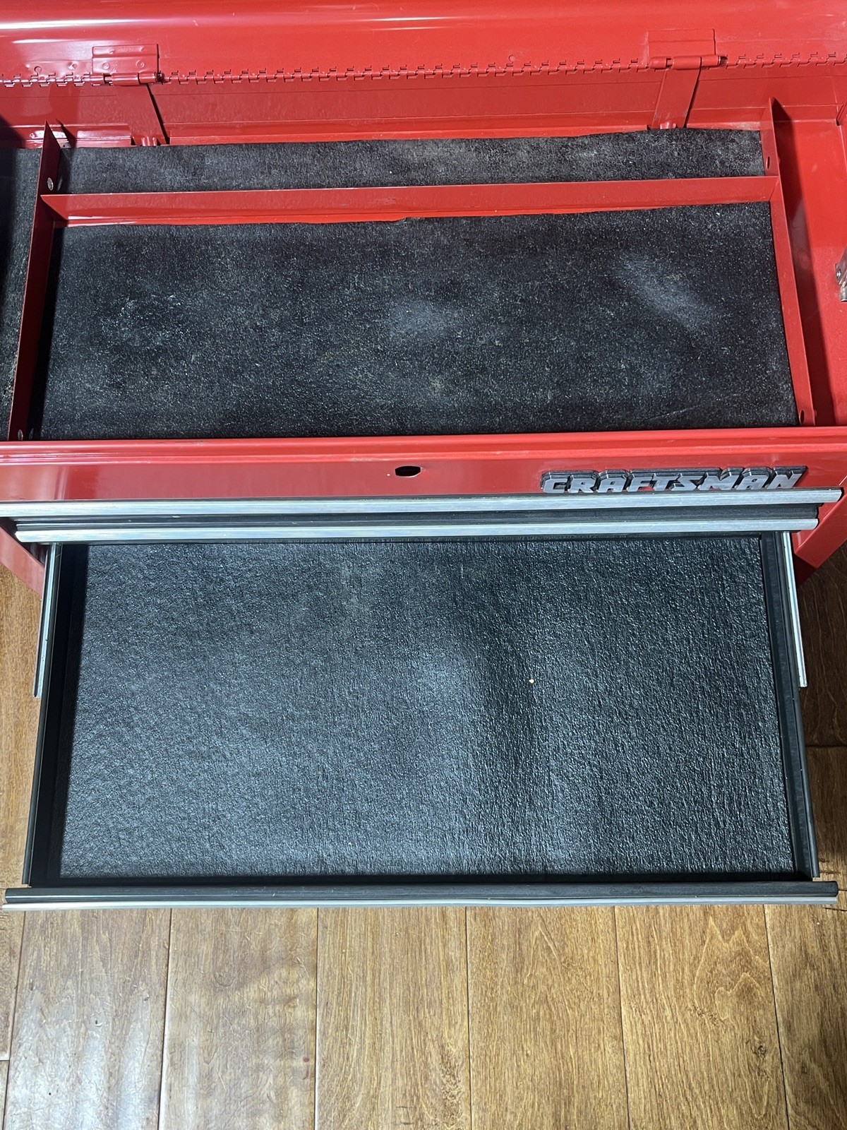 ***VINTAGE CRAFTSMAN TOOLBOX no lock/no key***
