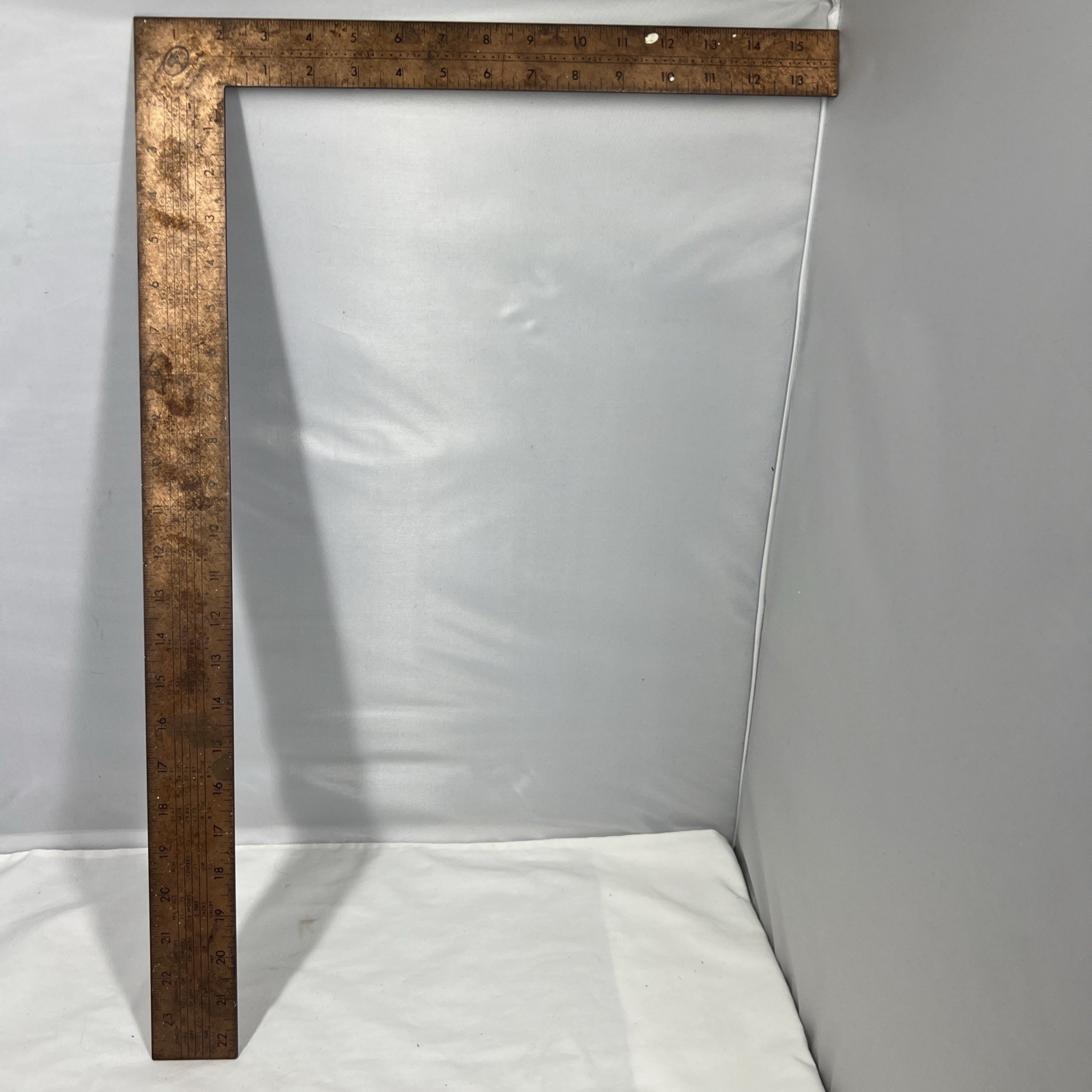 Trophy No. 74531 CRN Copper Tone 16″-24″ Steel Square Contractor Vintage Rare