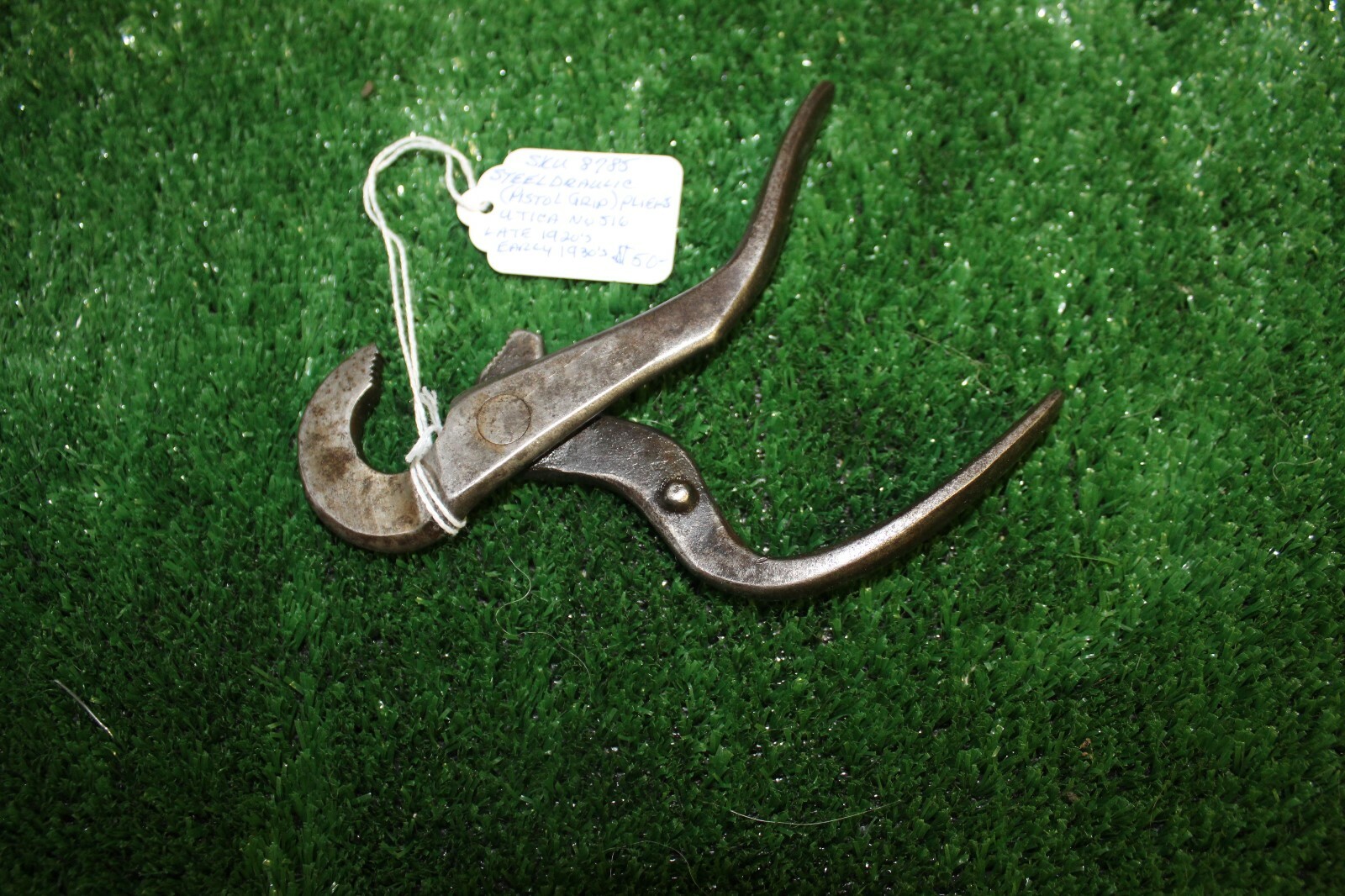 PLIERS, STEELDRAULIC (PISTOL GRIP), UTICA TOOL Co. 516, SKU 8785