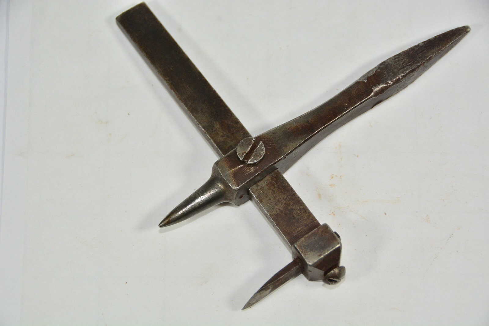 Vintage Steel Circular Marker Compass Cutter H T Co LTD Birmingham England