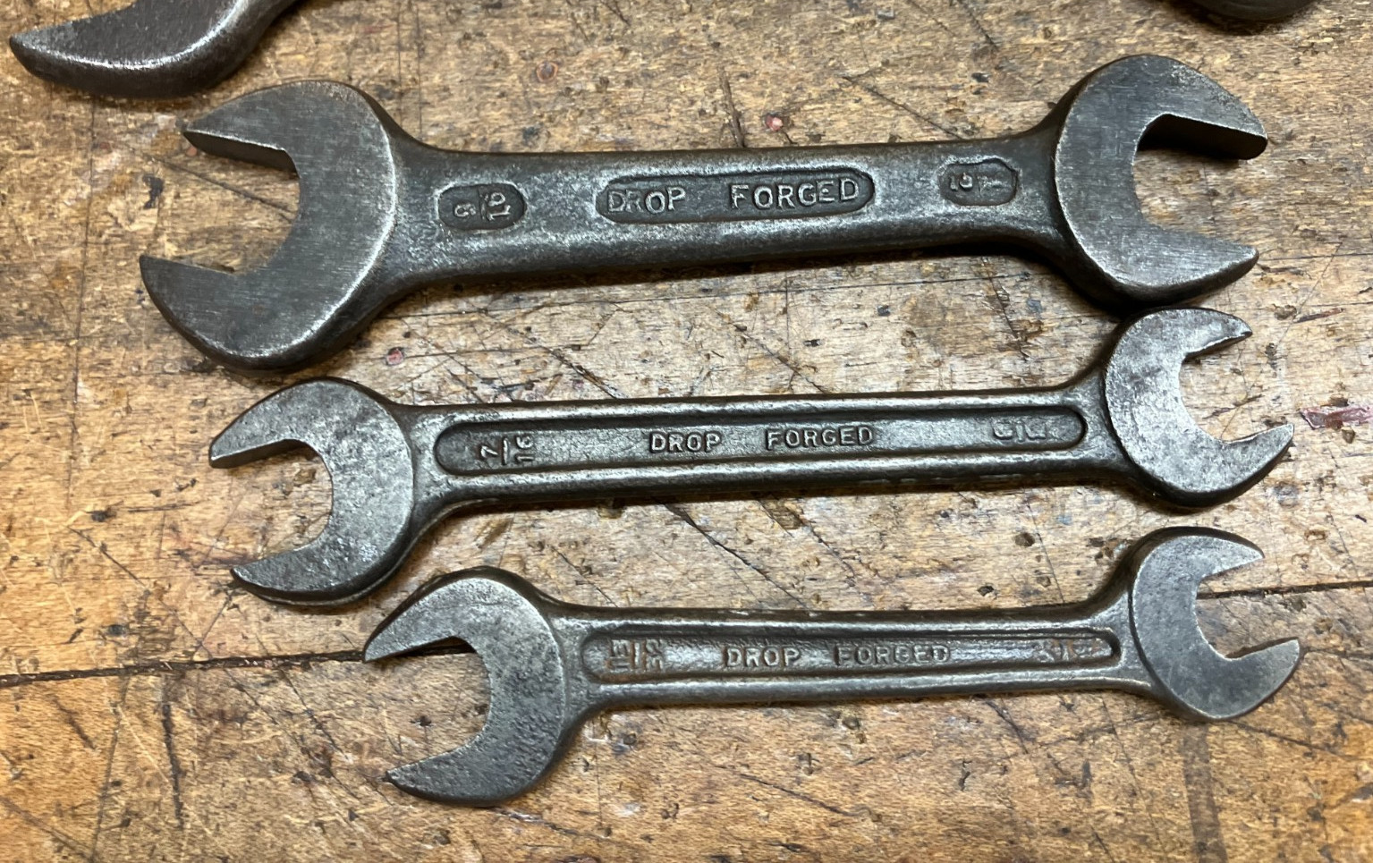 Vintage Checker 5 Piece Wrench Set