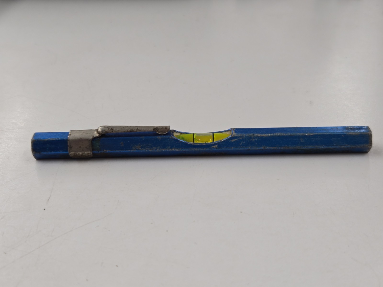 Vintage Pocket Sized Bubble Level With Clip. Unbranded. Japan