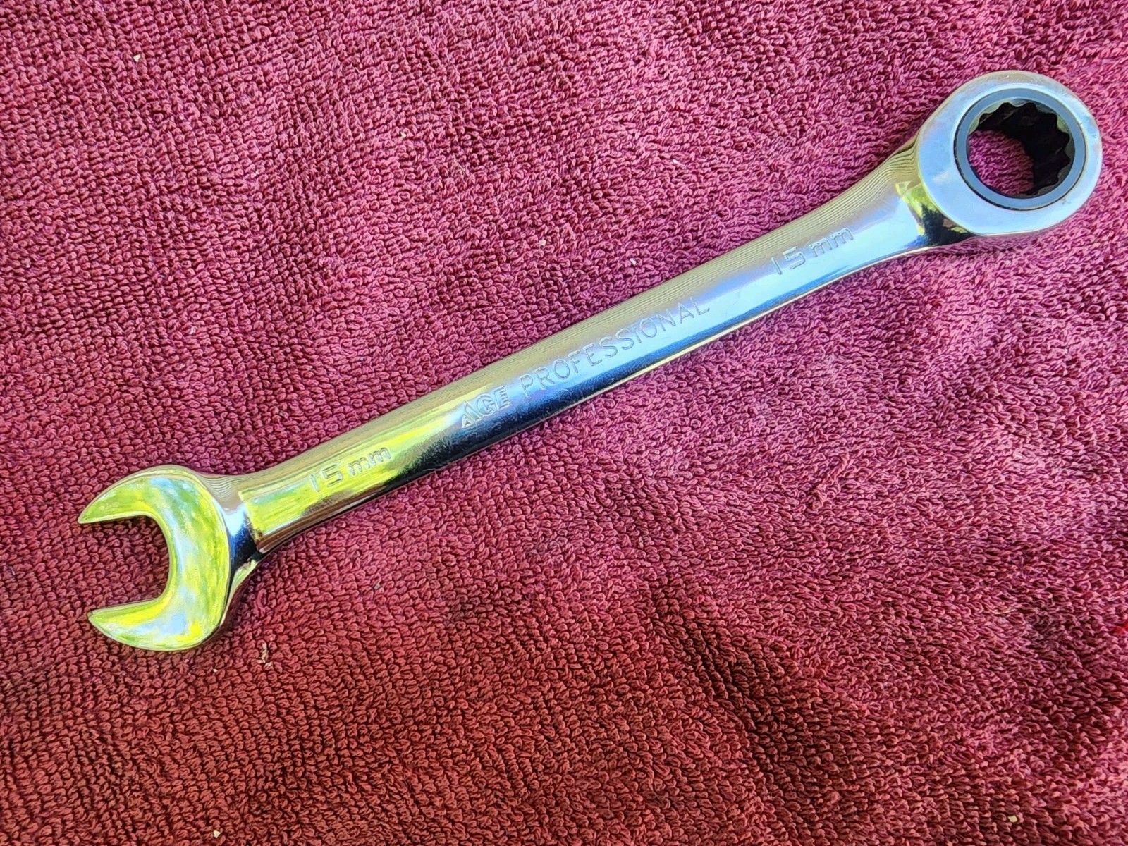 GearWrench/Ace Professional 15mm Ratcheting Combination Wrench