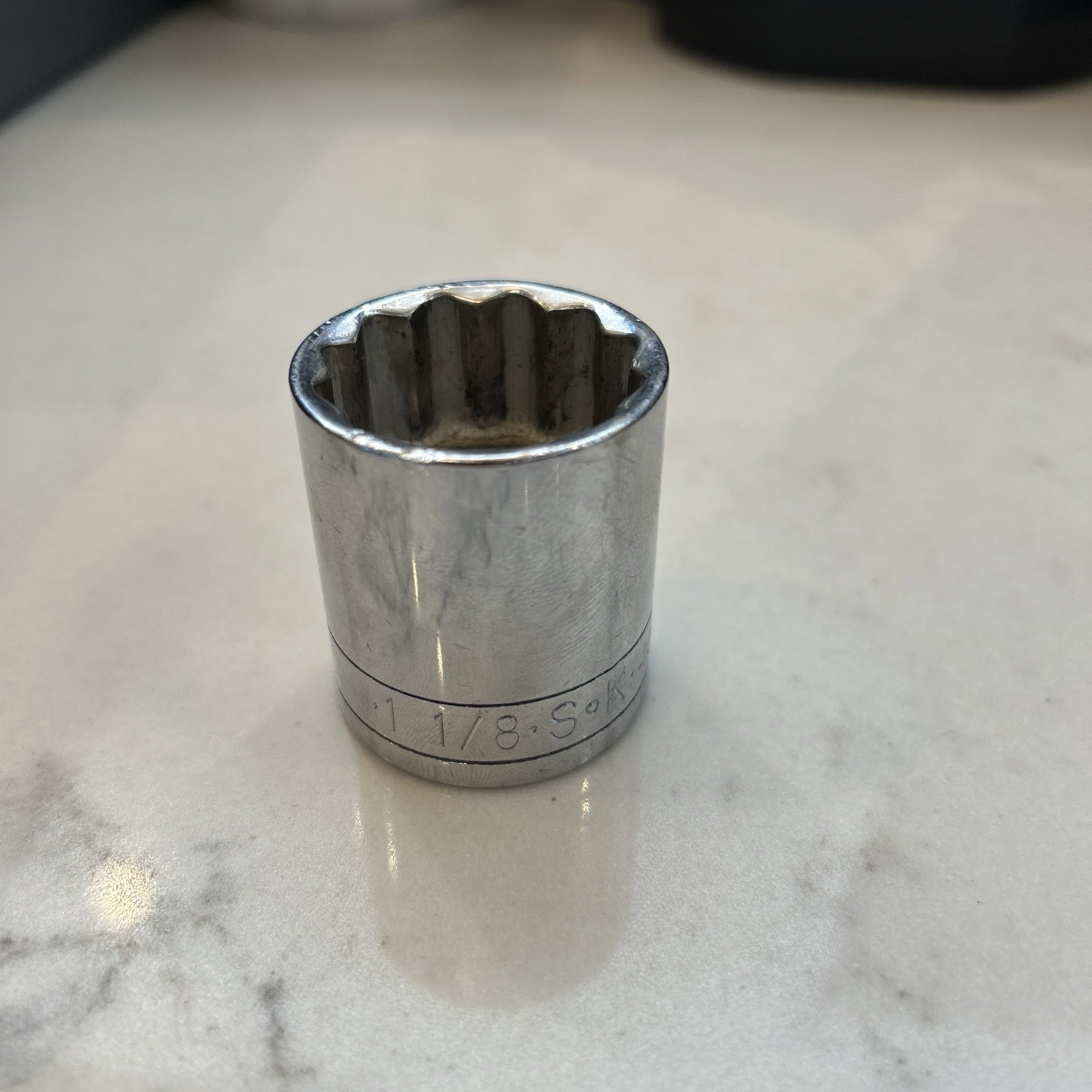 S-K SK TOOLS 40136, 1/2 drive 12pt Socket, size 1-1/8in., made in USA