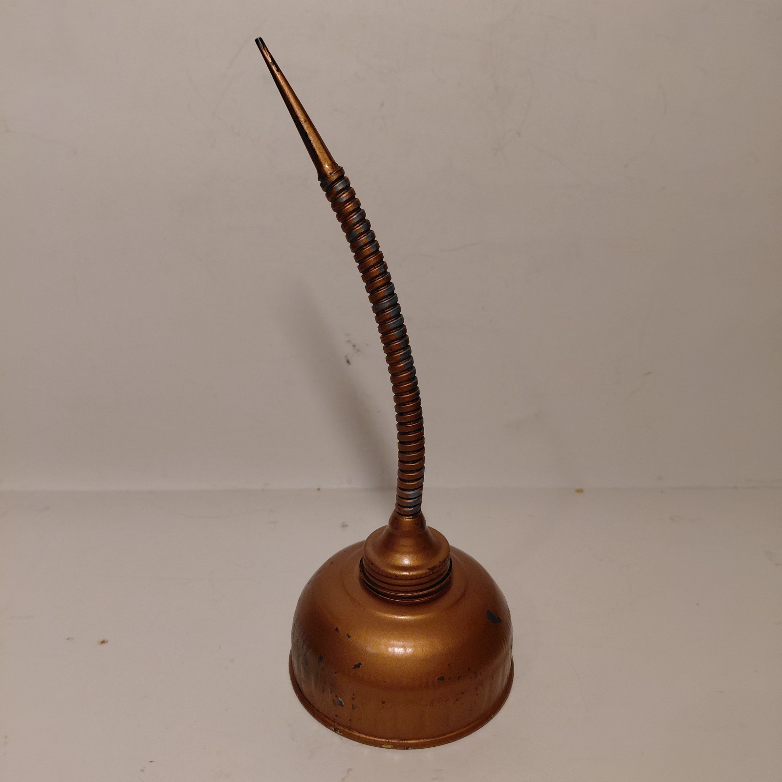 Vintage Japan Copper Colored Thumb Pump Oiler Tin Oil Can With Flexible Spout