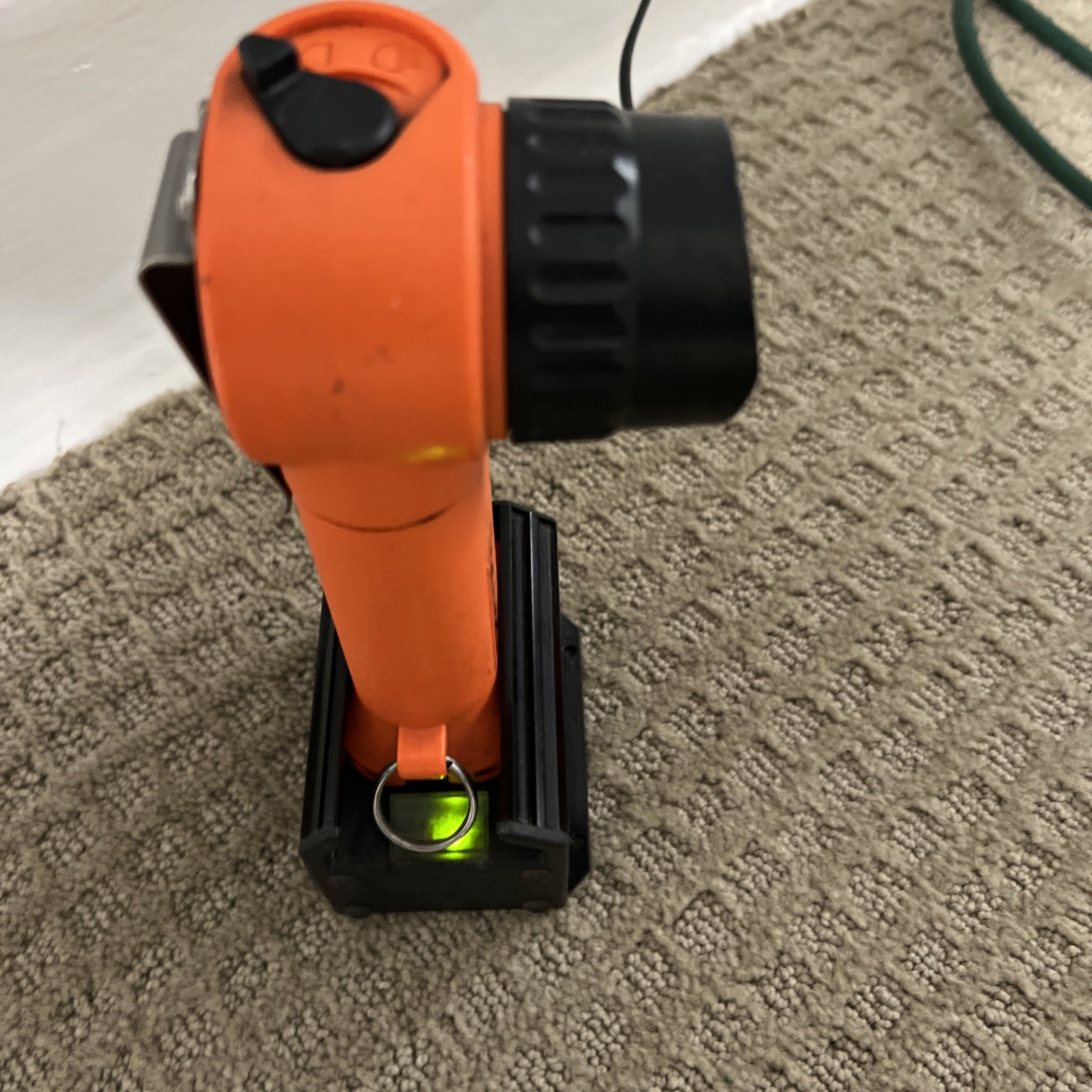Streamlight Survivor SL-90X Right-Angle Flashlight And Charger