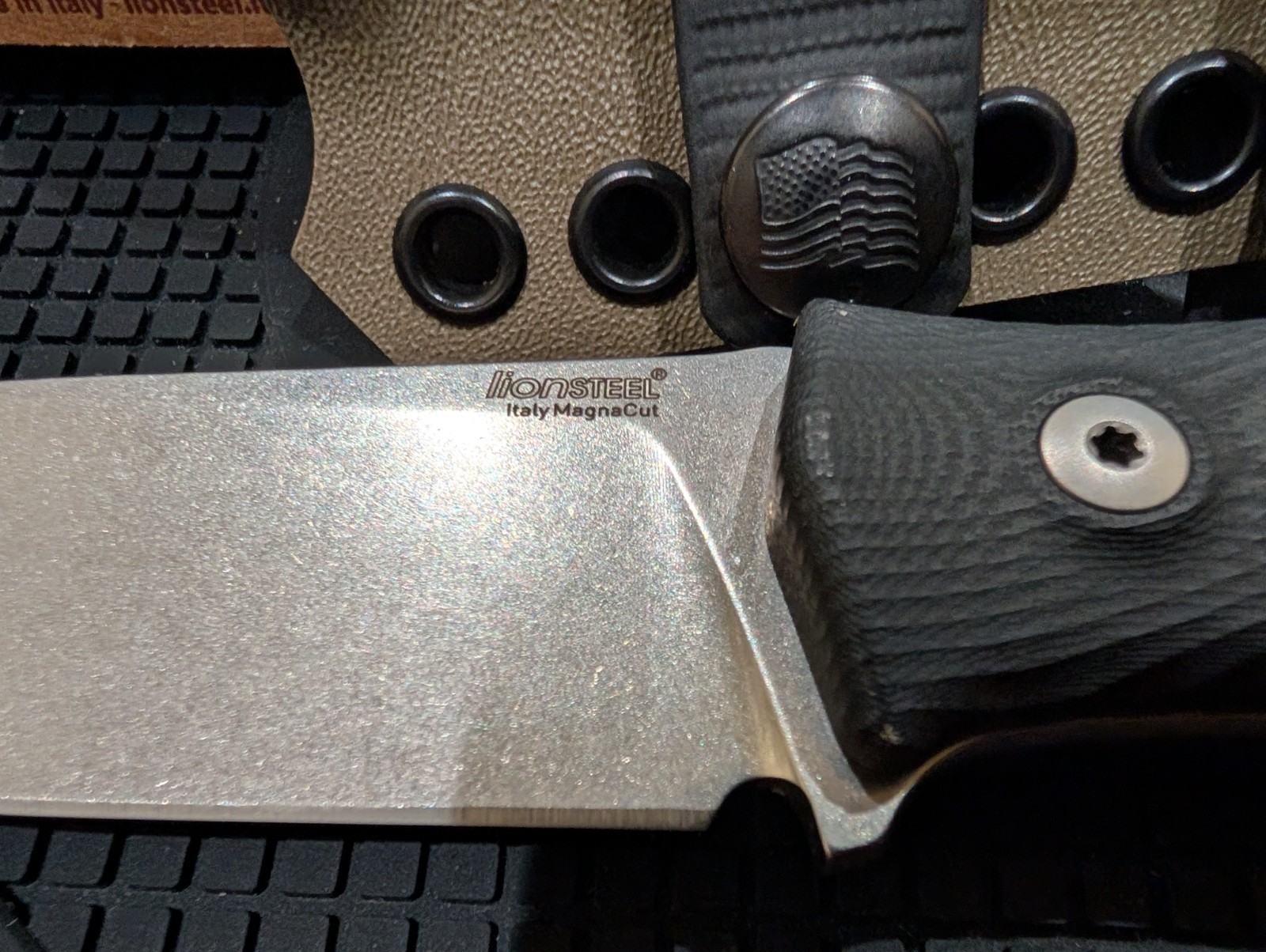 New Lionsteel M4 Knife, CPM-Magnacut Exclusive, Black G-10 handles, 2 Sheaths