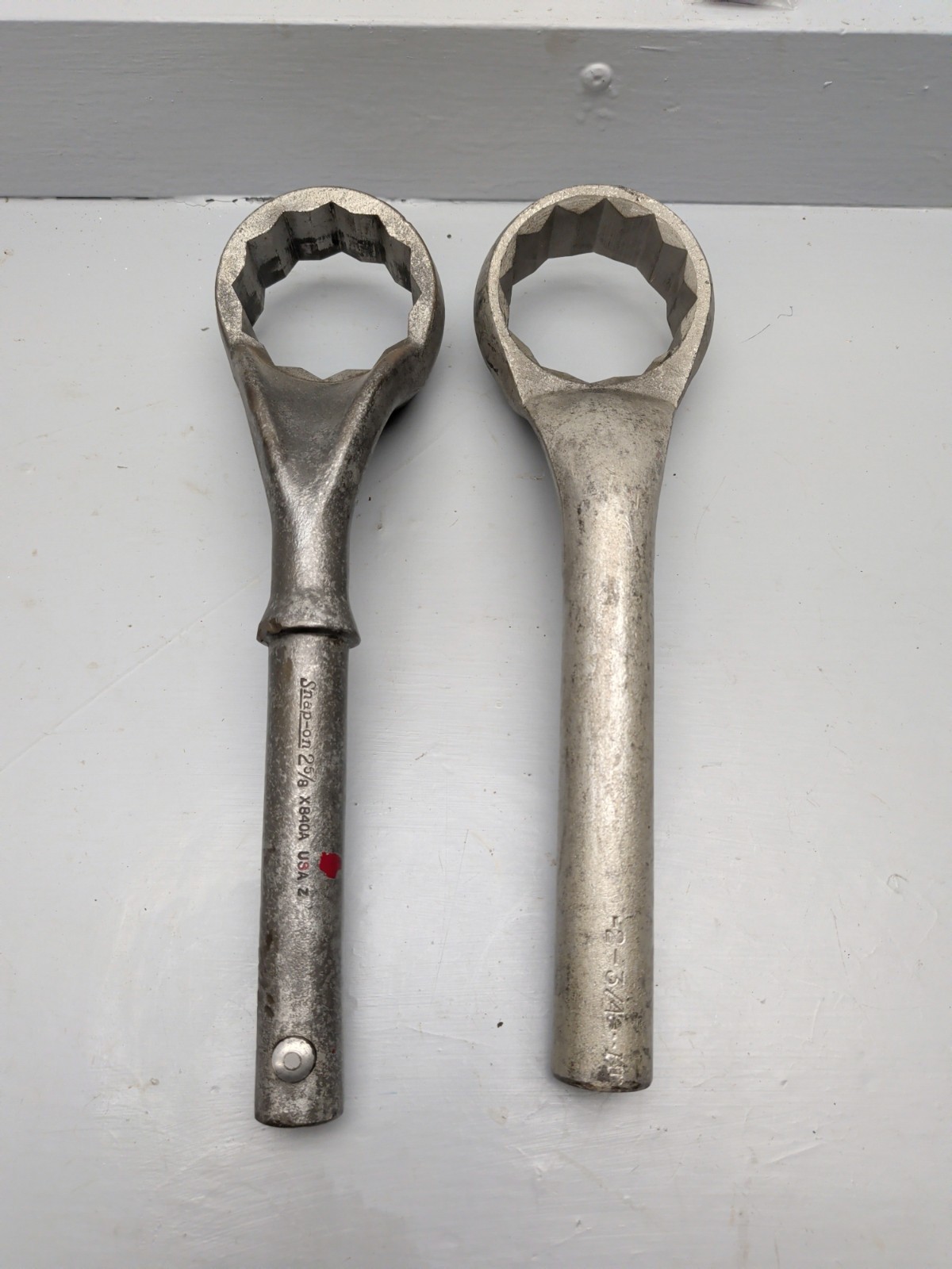 SNAP-ON 2-5/8″ X840A & HINDALE 2-3/4″ STRIKING WRENCH 12 Pt, USA MADE, 2PC