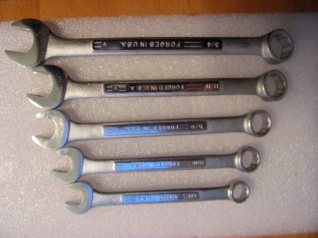 VINTAGE CRAFTSMAN WRENCHES WITH CASE =V= 1/2 9/16 5/8 11/16 3/4 MISSING THE 7/16