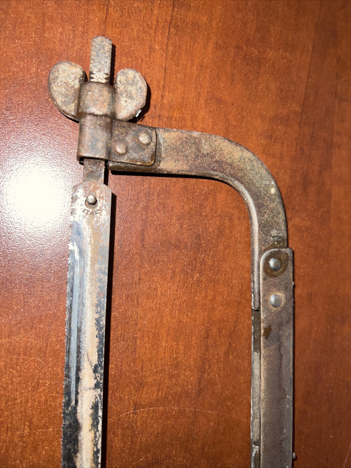 Vintage union hardware co 10” -14” adjustable hacksaw with wooden handle