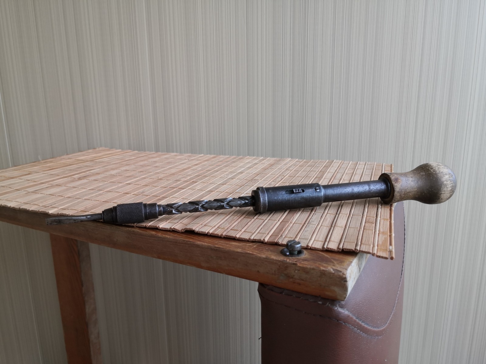 Vintage Soviet screwdriver with a spiral ratchet mechanism, made in USSR 40-50s.