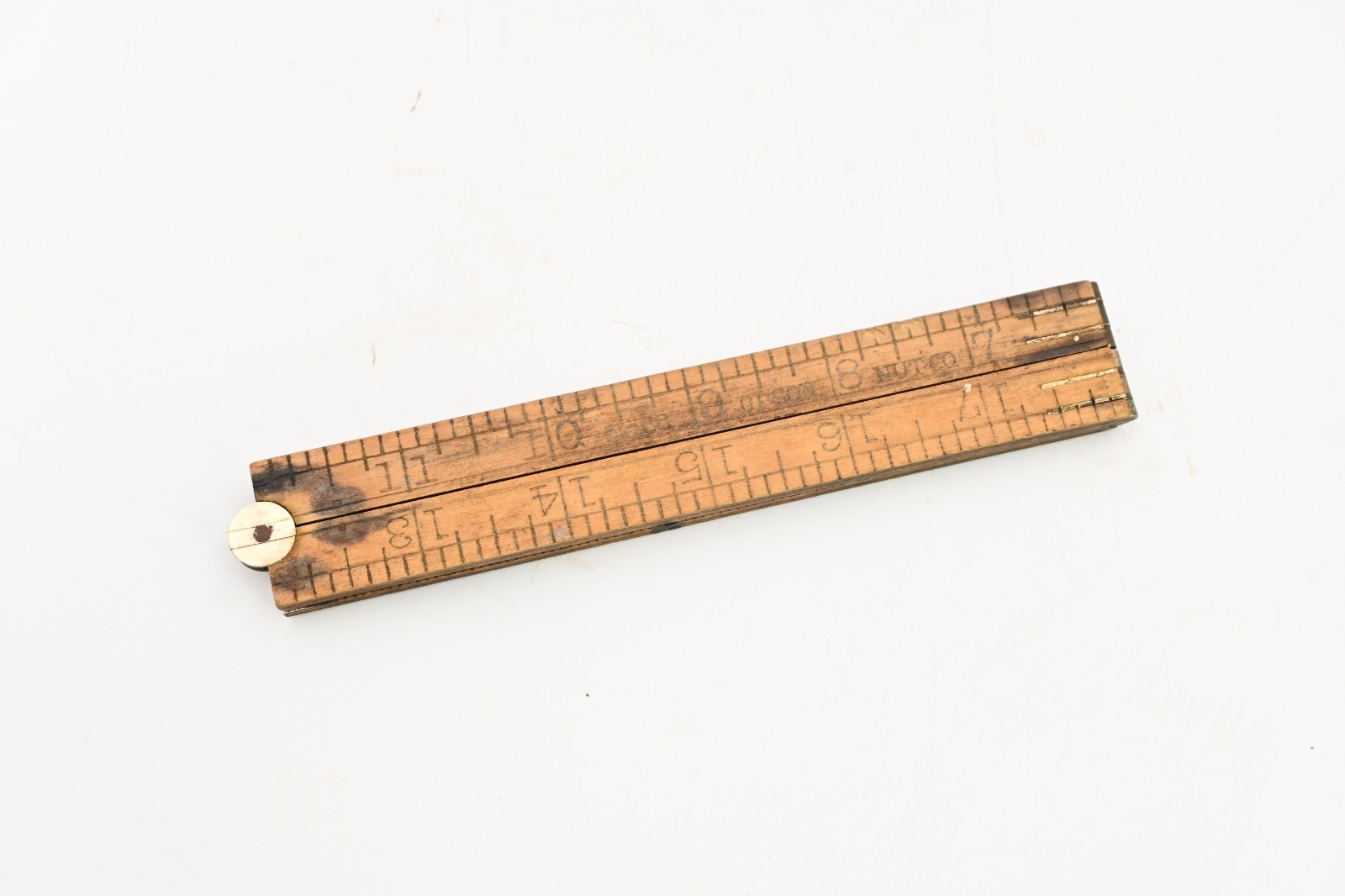 Vintage Upson Nut Co No. 68 Boxwood & Brass 24″ Folding Ruler Made In USA