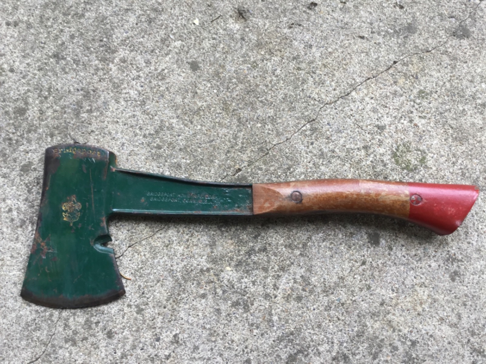 1950-60’s Bridgeport Hdwe Mfg Boy Scout Hatchet Axe Wood Handle 13″ Vintage USA