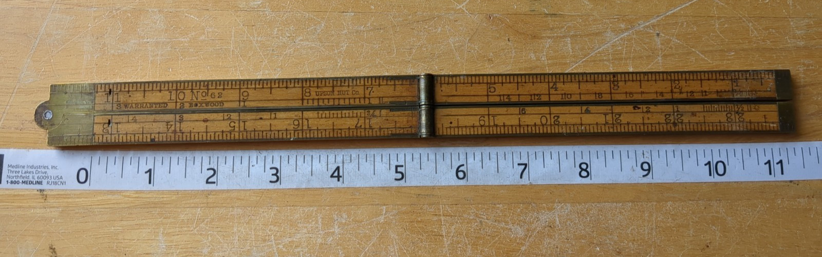 Union Nut Co., 4-Fold Boxwood & Brass 24″ Ruler No. 62, (Stanley like ruler)