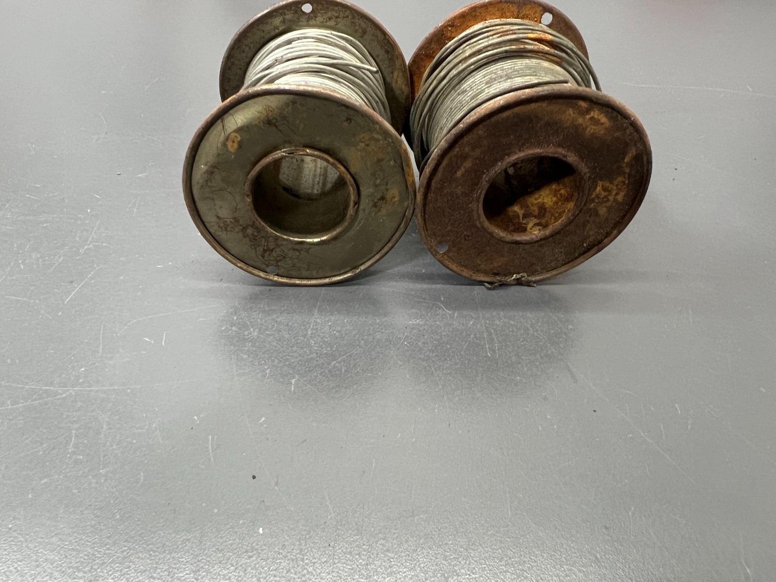 (t) VINTAGE WESTERN ELECTRIC AT6157 COPPER LASHING WIRE 2 ROLLS SOLDER – USA