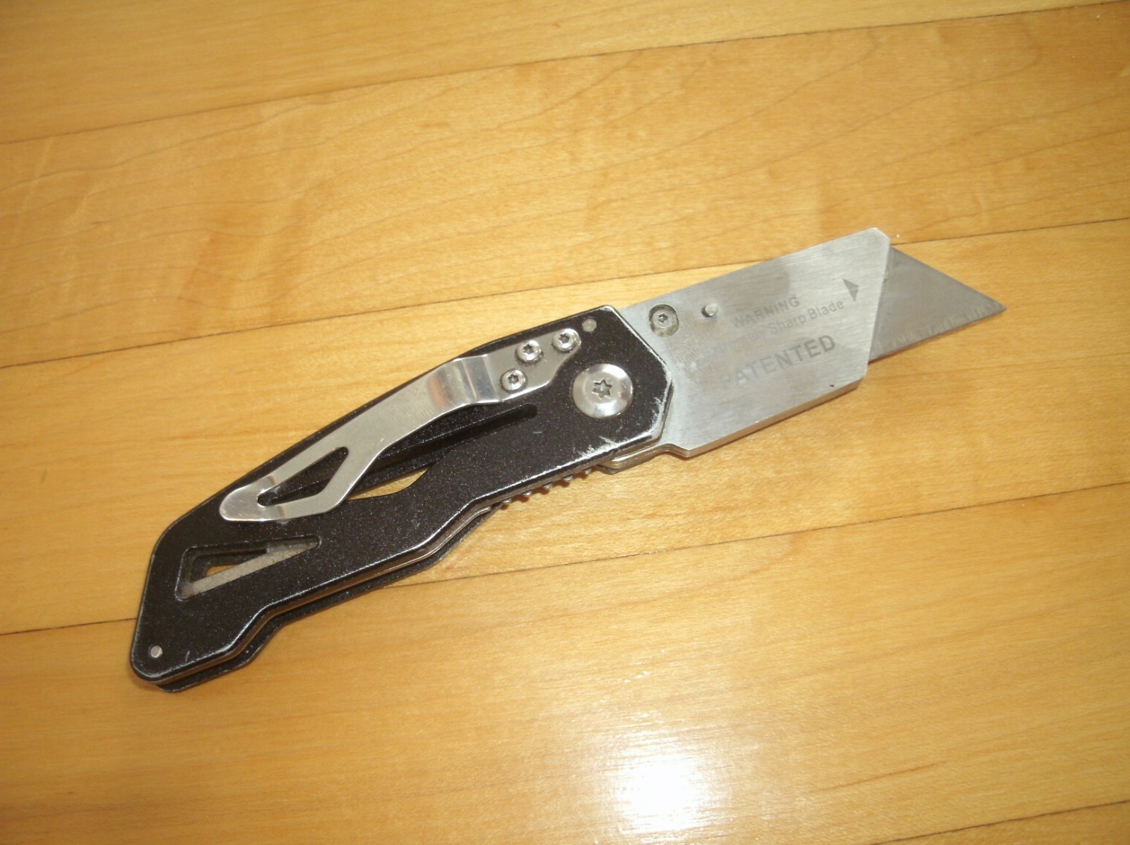 Stanley Folding Utility Knife, with Belt Clip