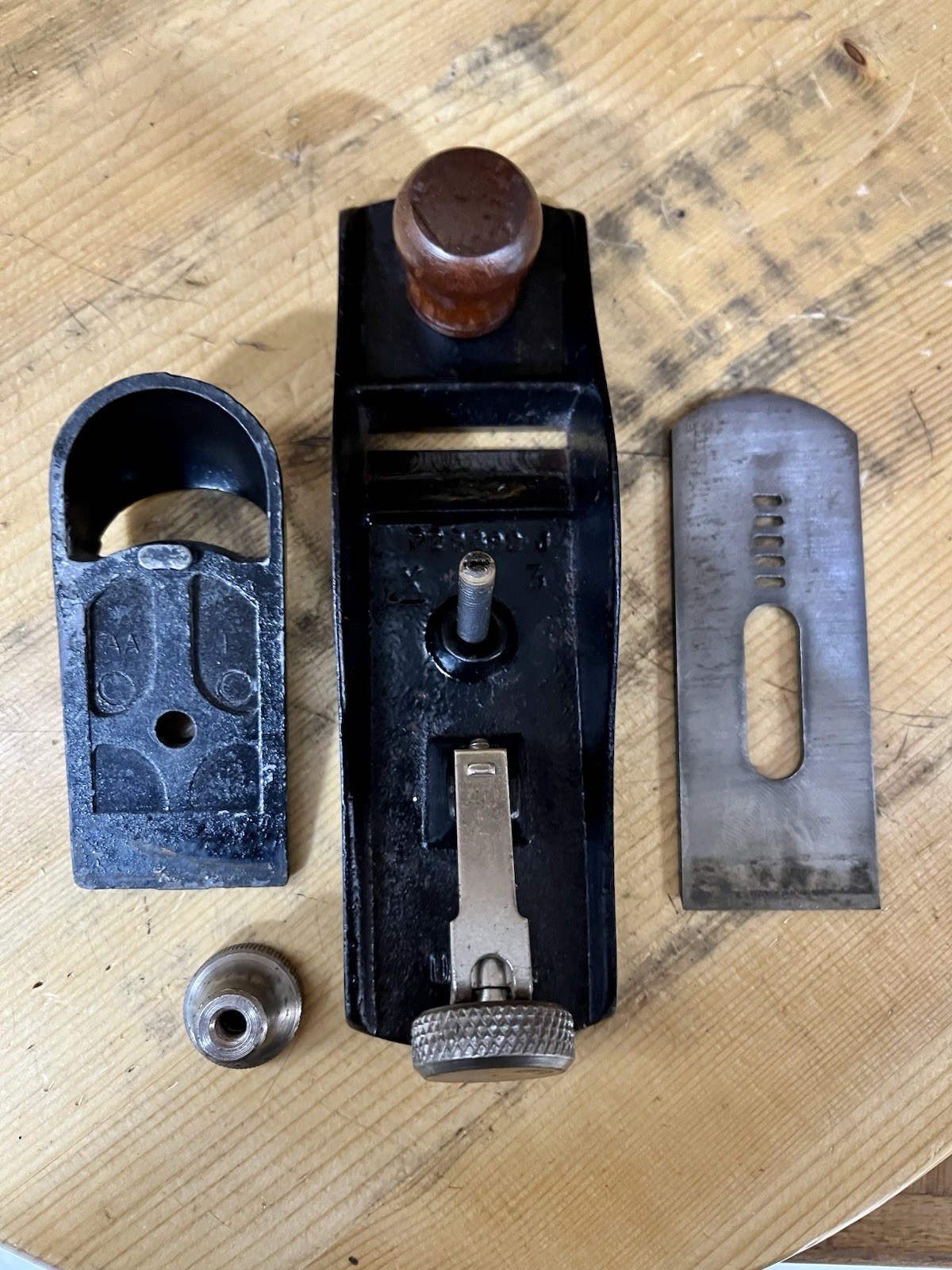 Vintage Shop Ready Easy To Use Stanley #220 Depth Adjust Block Plane. Sharpened