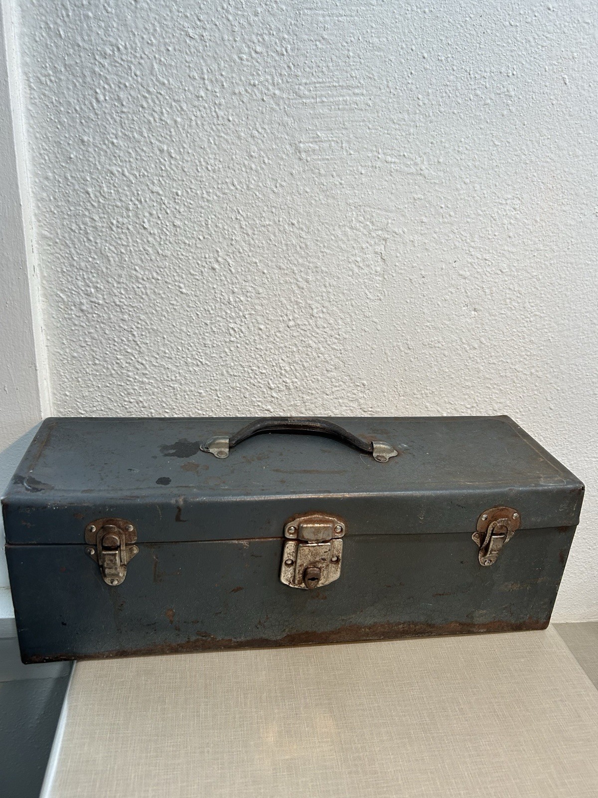 Vintage S-K Sherman Klove Metal Tool Box S-K Tools USA Made 19” Free Shipping