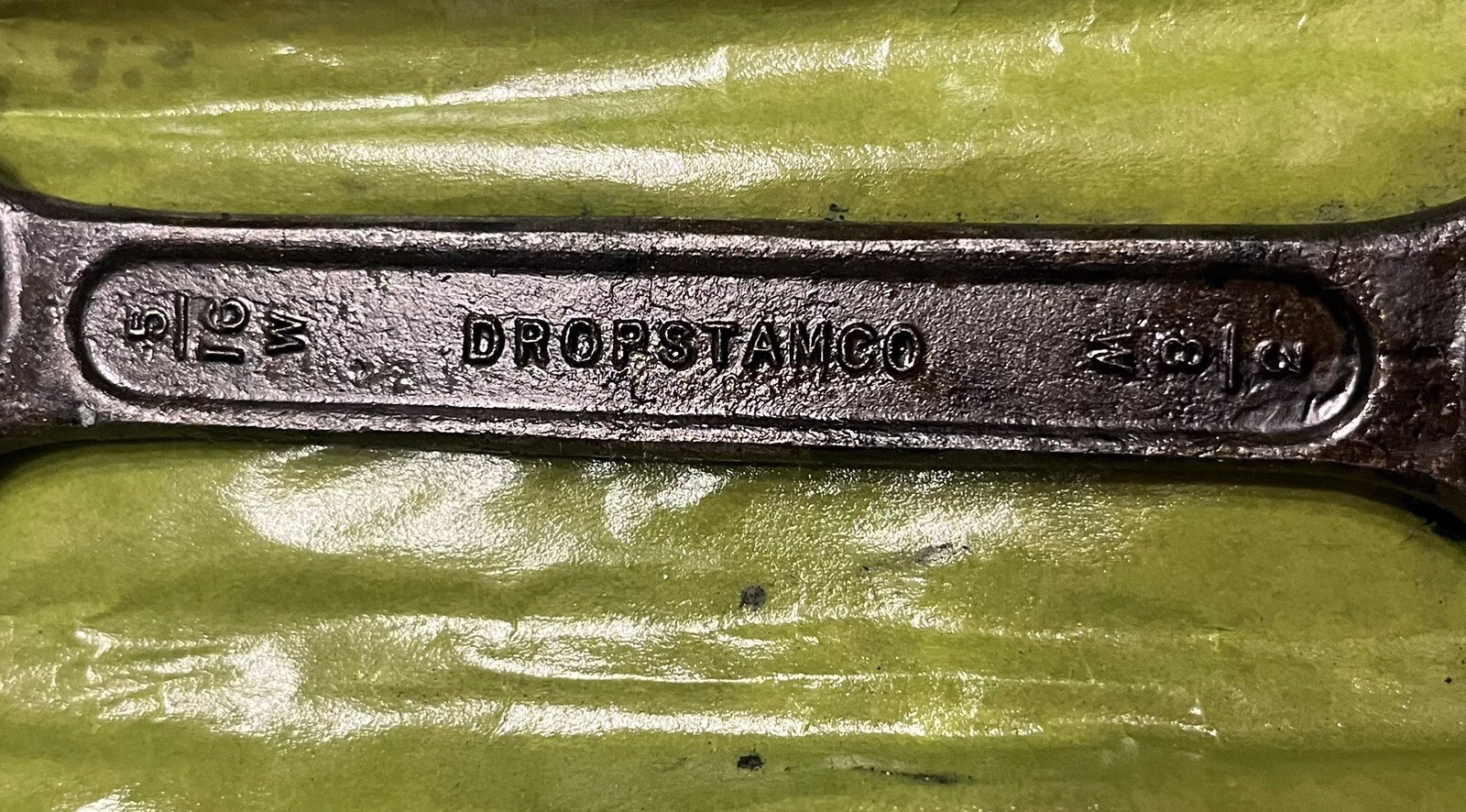 DROPSTAMCO – 5/16 + 3/8 Combination Spanner – Ex-MOD,Dated 1955 – Unissued ‘NOS’