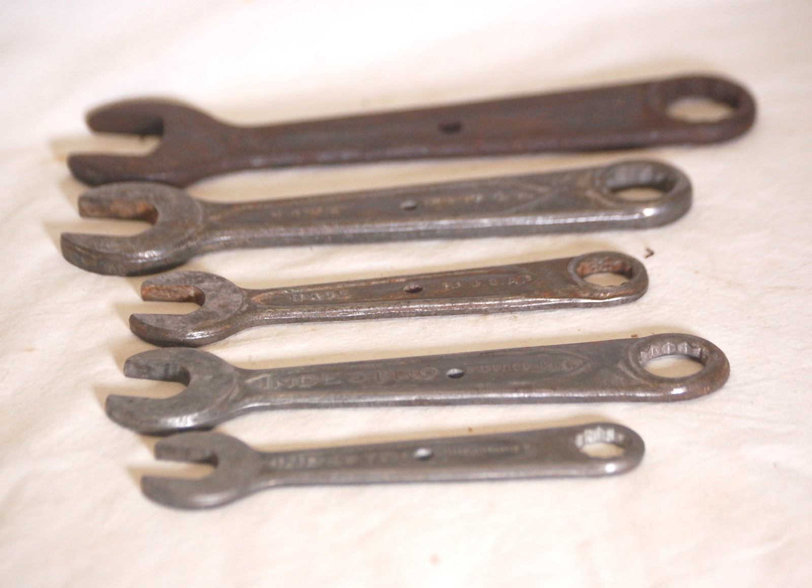 Indestro Auto Kit Combination Wrenches Drop Forged Alloy Steel Auto Chicago USA